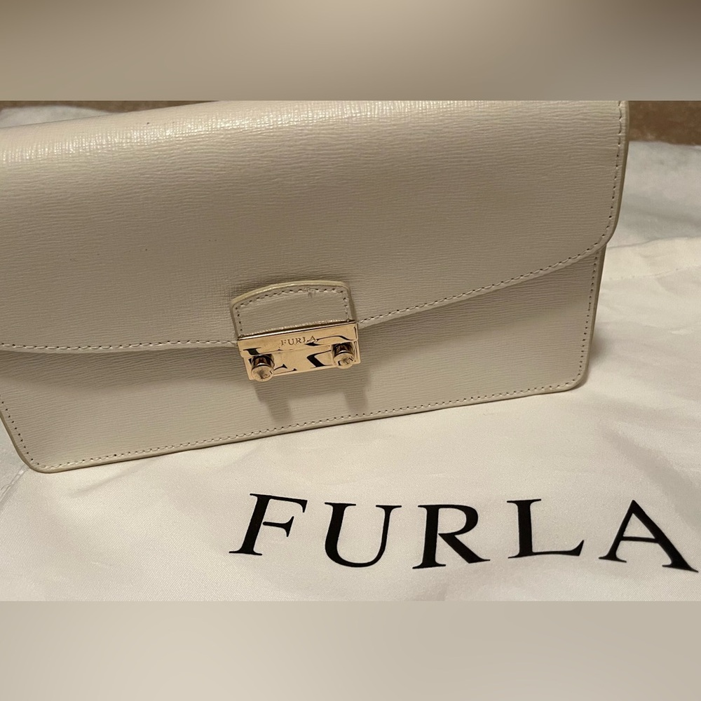 Furla leather bag - white